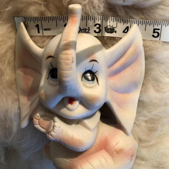 baby elephant night light